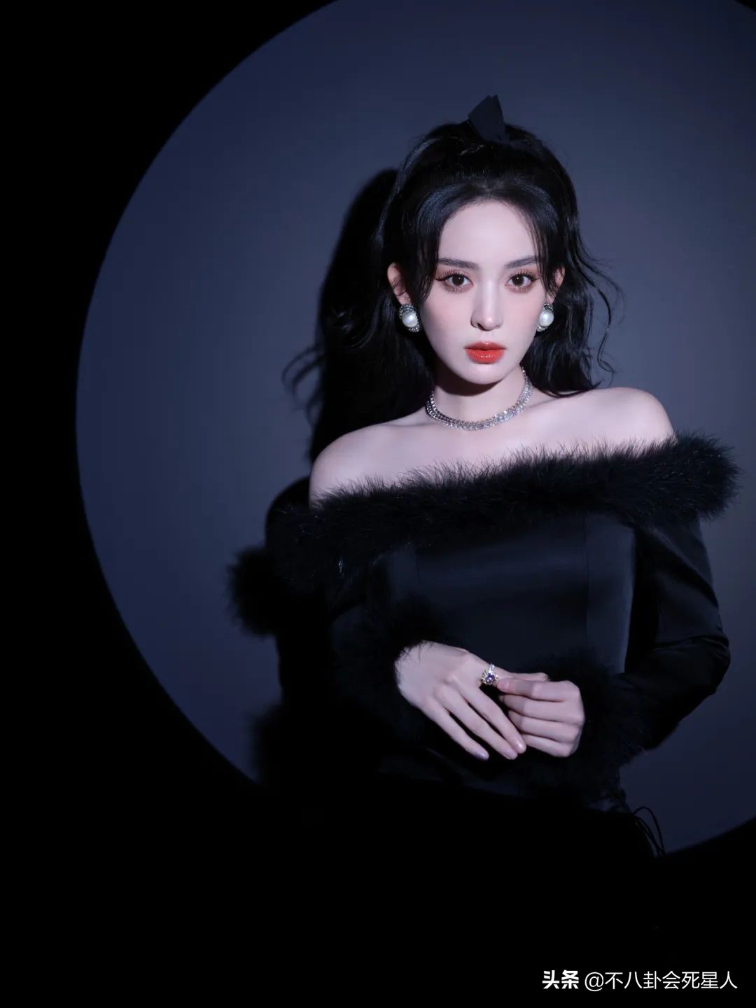 Actress Recent Photo Award Yang Mi Becomes Small And Fresh Zhao