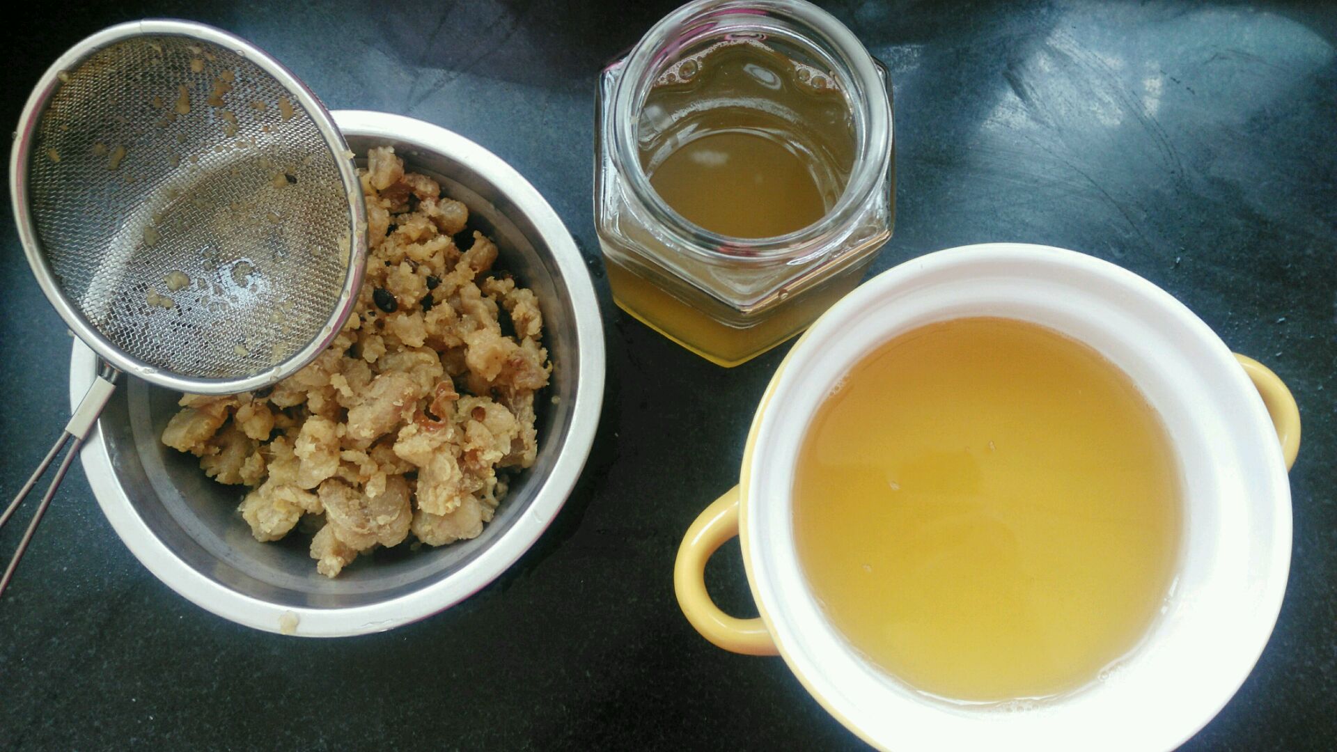 Boil lard, lard should not be put directly into the pot, teach you