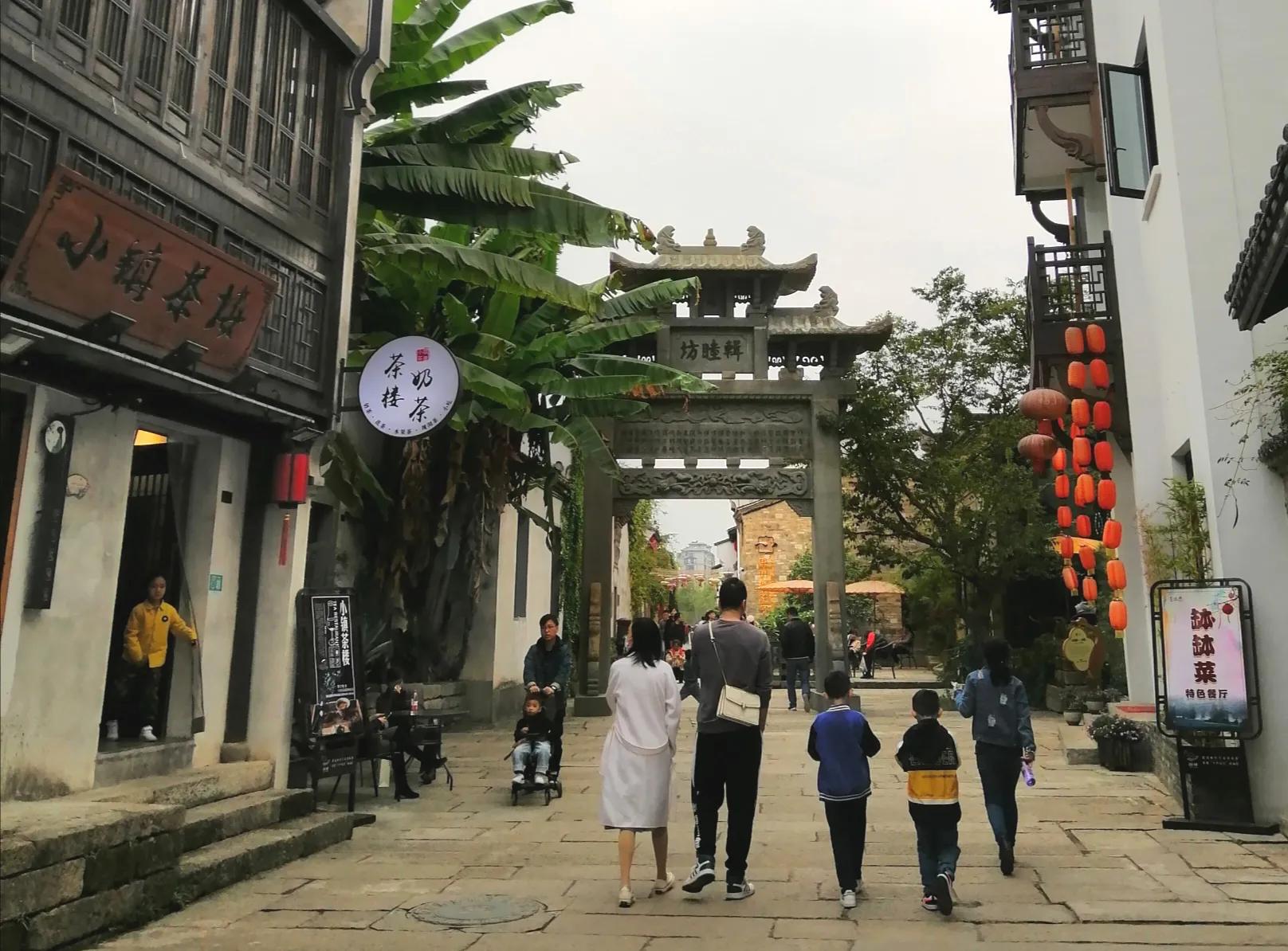 Hangzhou Jiande Meicheng Ancient Town Scenery - iMedia