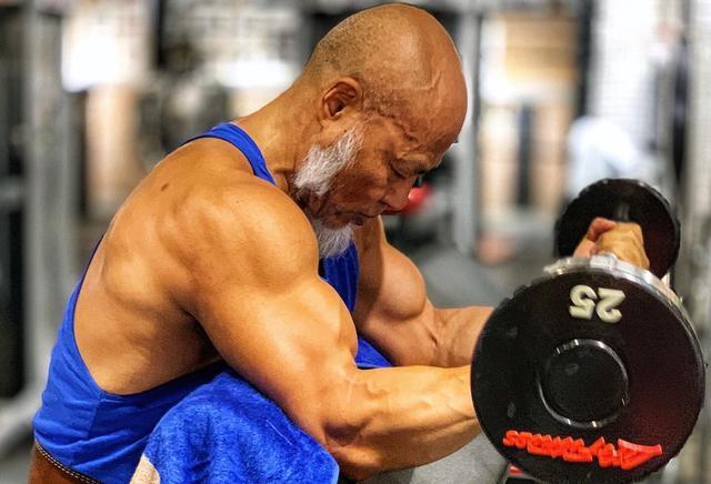 The 65 Year Old Muscular Uncle Who Has Been In Fitness For 22 Years Married 13 Year Old Wife Which Is Enviable Inews