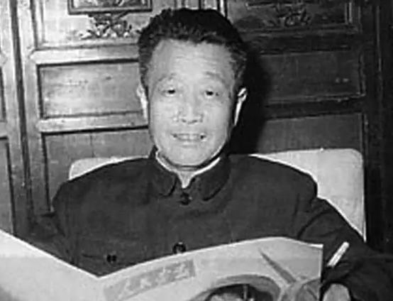 In 1981, Du Yuming died of illness in the m