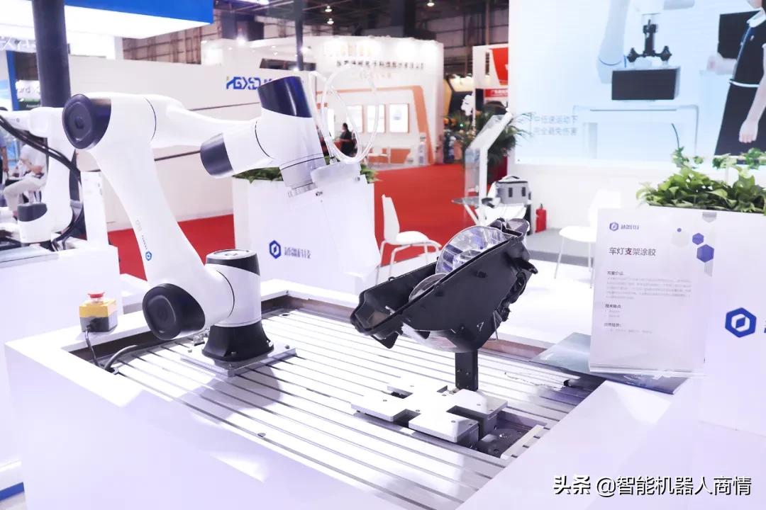 "Headline" two major directions for the future development of industrial robots iMedia