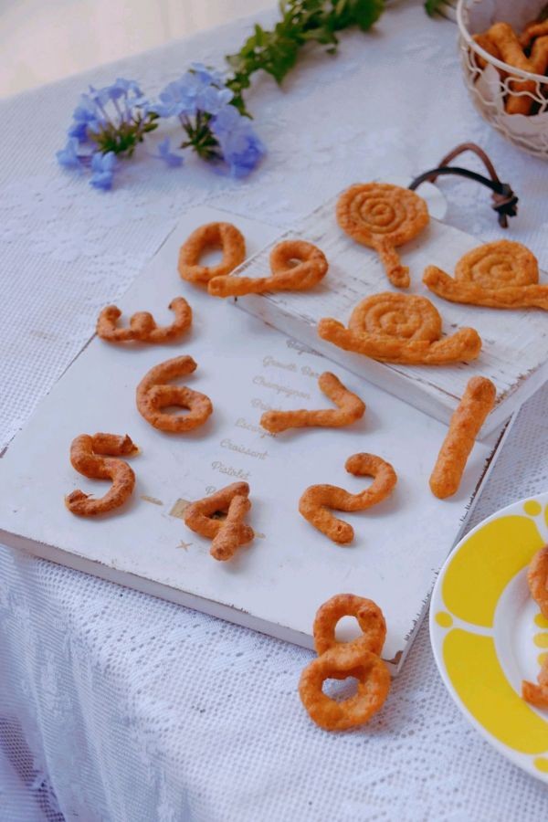 You can make prawn crackers by yourself the prawn crackers made of