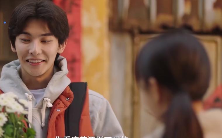 "Upstream" interprets bitter youth secret love: Lu Yiyi likes Xia ...