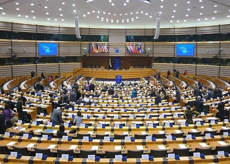 The European "toilet paper factory" started today to challenge our