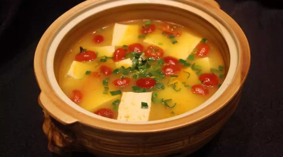 Winter melon and shiitake mushrooms for dampness and liver protection iMedia