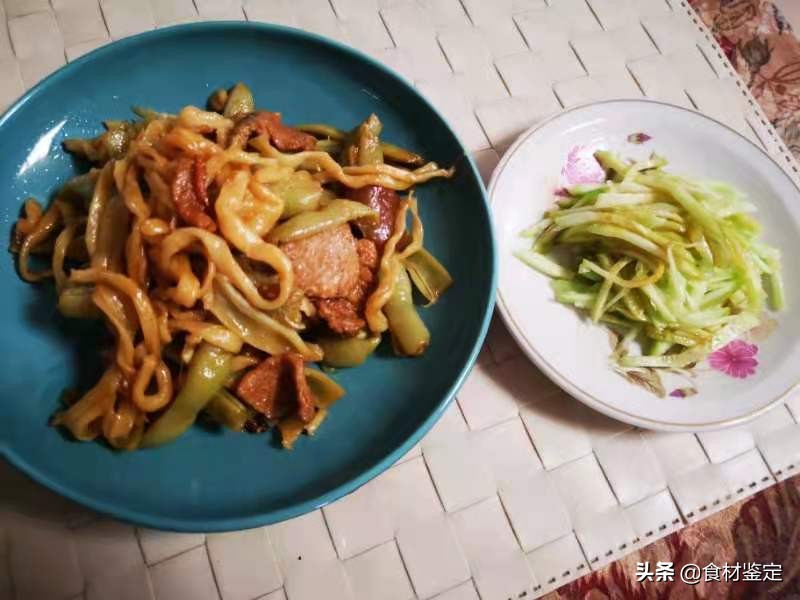Kidney bean stewed noodles with detailed steps, must be eaten several
