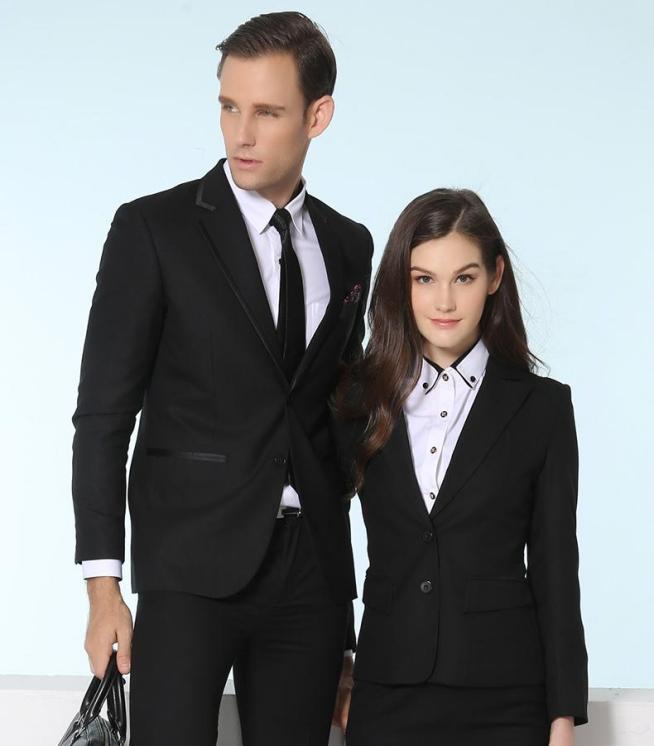 What is the difference between men's suits and women's suits?Is there
