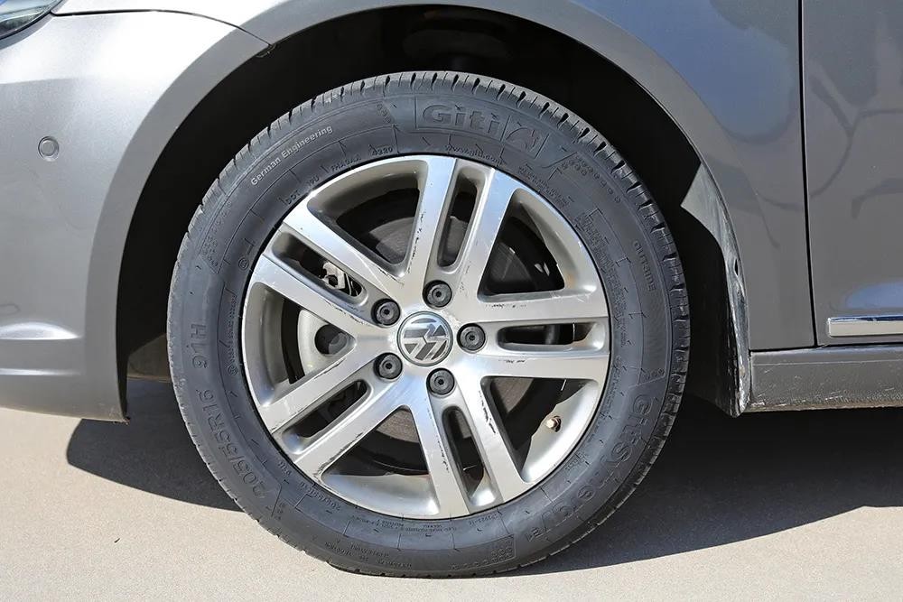 What are the pros and cons of low rolling resistance tires? iMedia