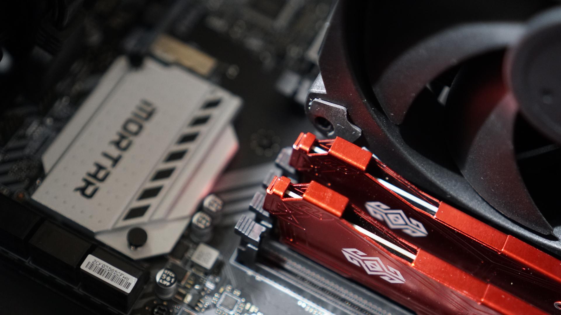 Watercooling leaks, aircooling collapses, tower block memory?How to