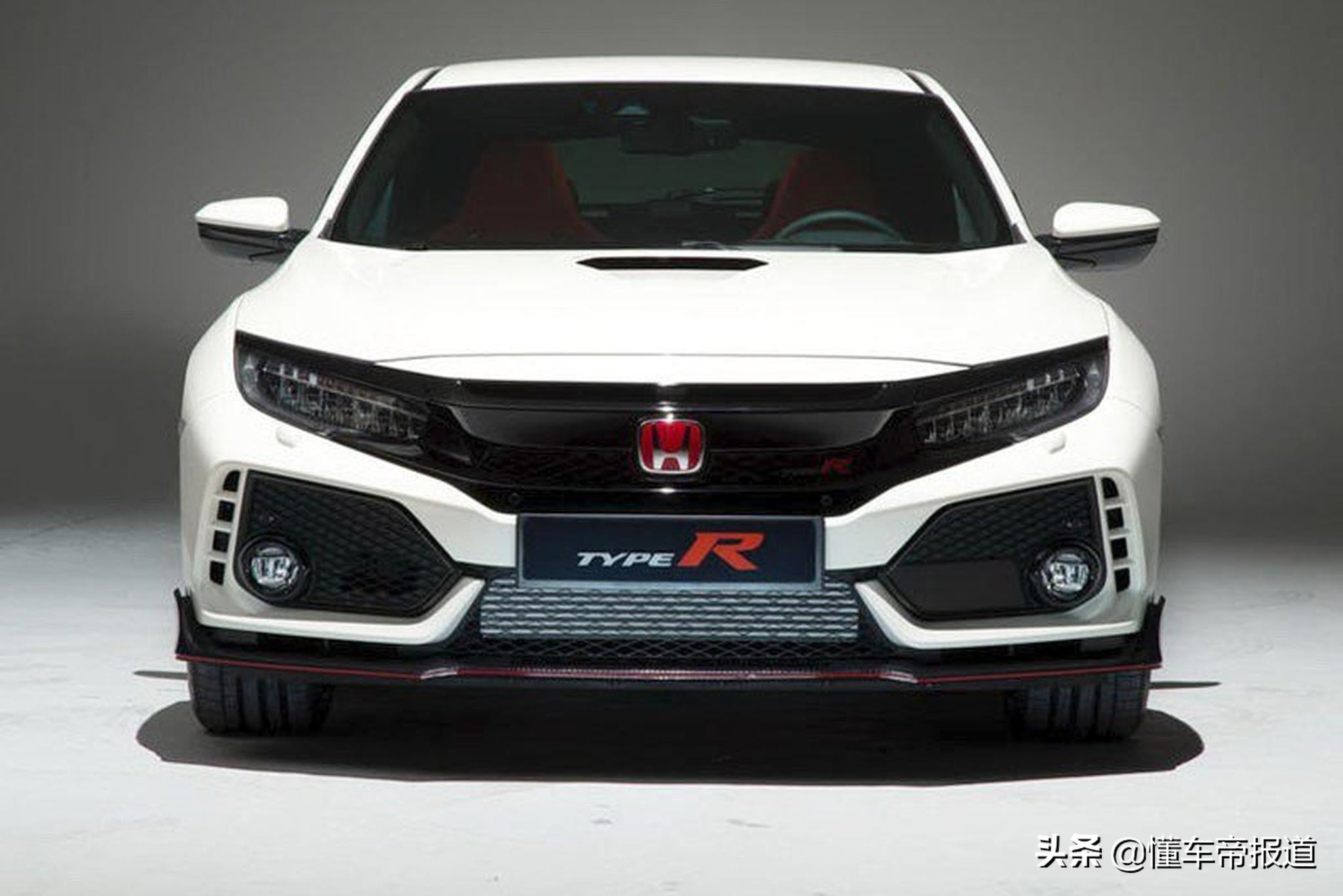 Allinone sports seats + red seat belts new Honda Civic Type R interior spy photos exposed iMedia
