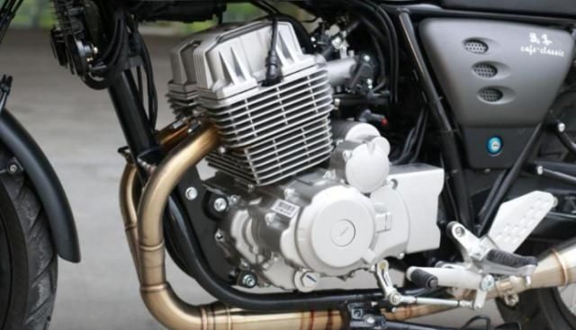 What Is The Fuel Consumption Of A 400cc Motorcycle?are There Fuel 