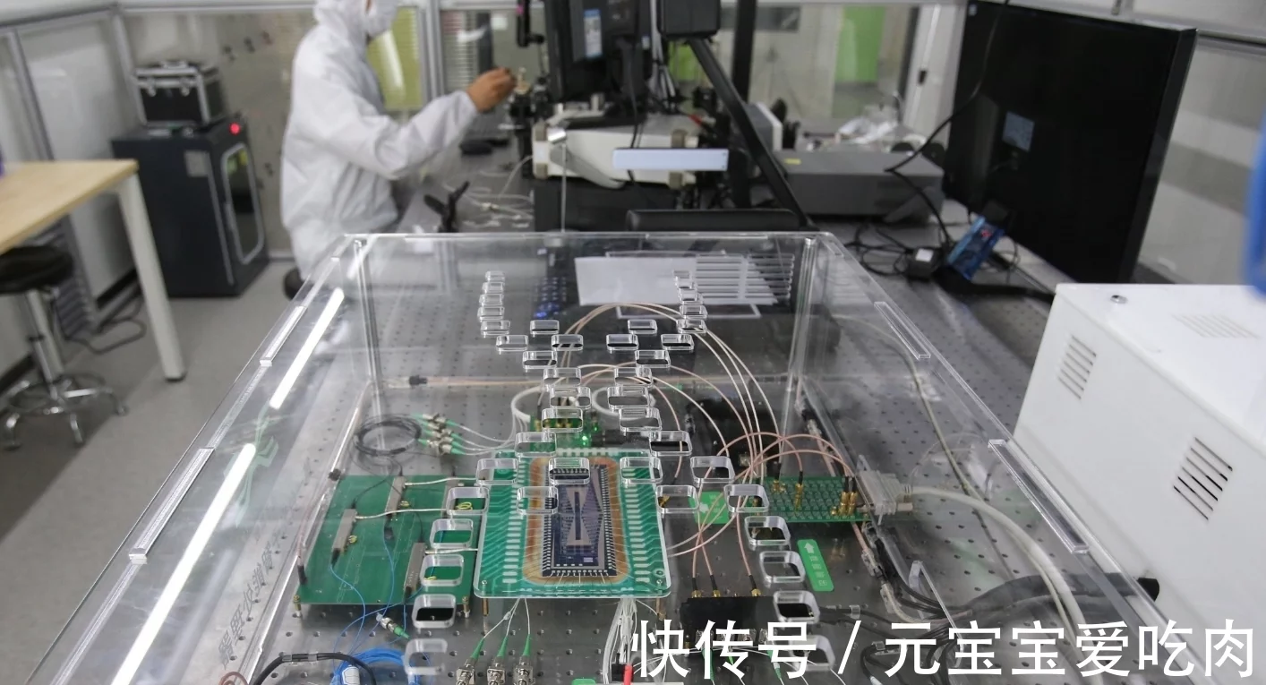 The US chip doctor returned to China, Huawei's photonic chip ushered in strong support, Ren Zhengfei's call worked