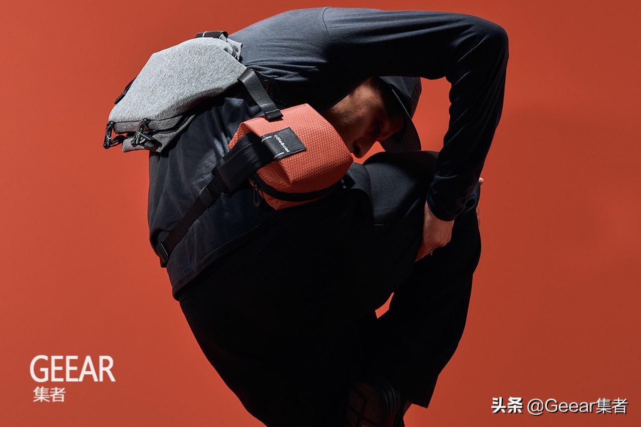 rucksack with side pockets