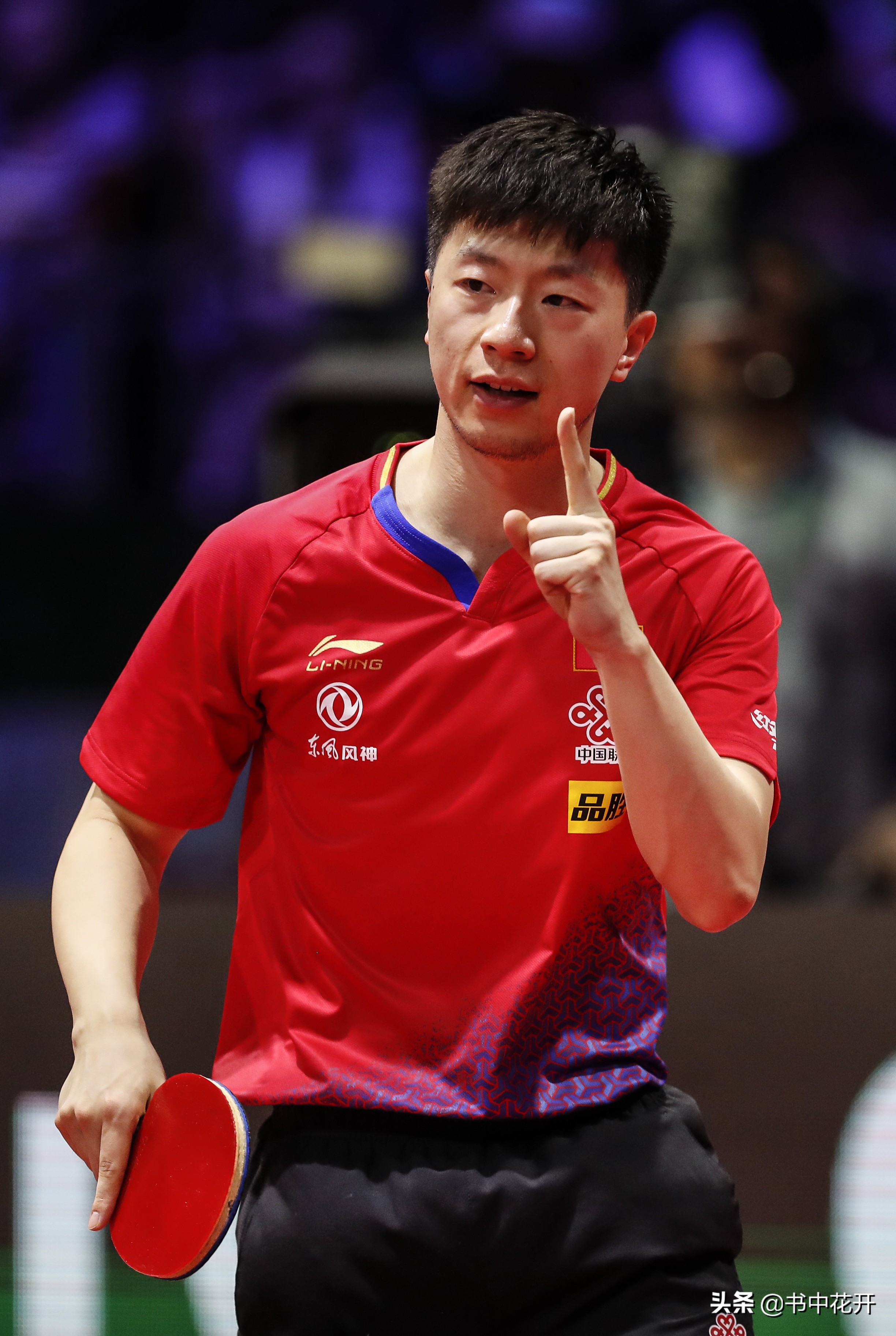 Rong Guotuan A generation of stars quietly fell and became a tragic