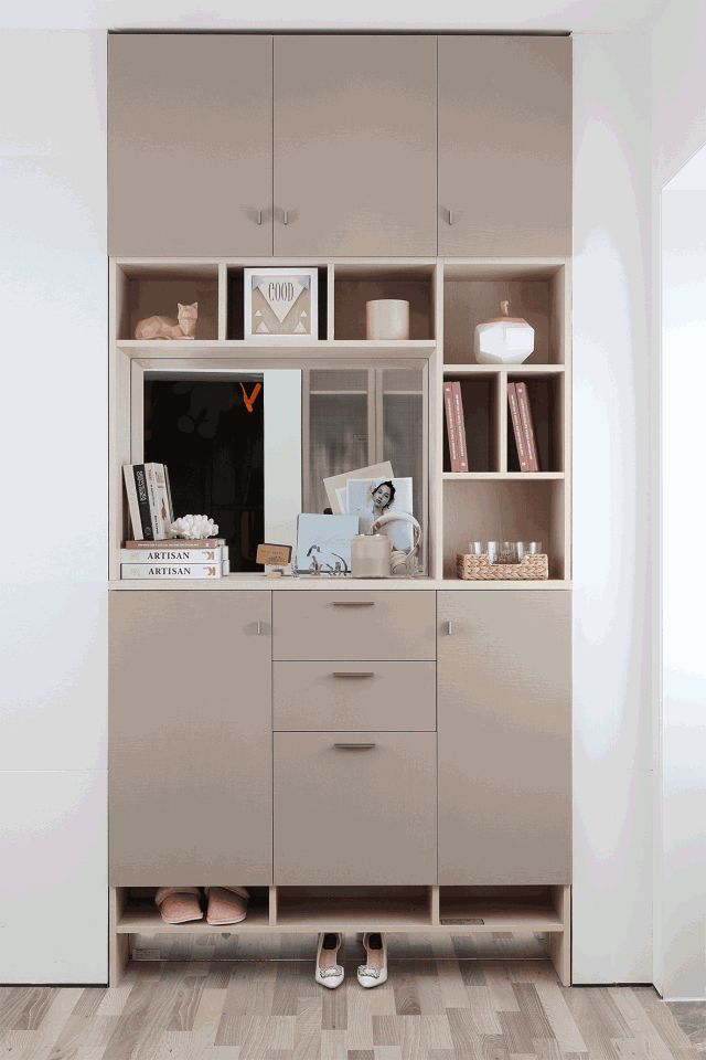 Different spaces, different designs of storage space, practical and