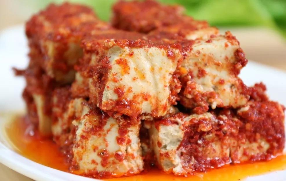 Moldy Tofu A delicacy in the depths of time, a must for heavy flavors