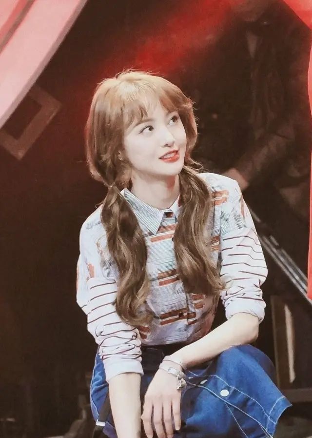 Amazing Double Ponytail Landscape for Mobile Amazing Double Ponytail Landscape for Mobile