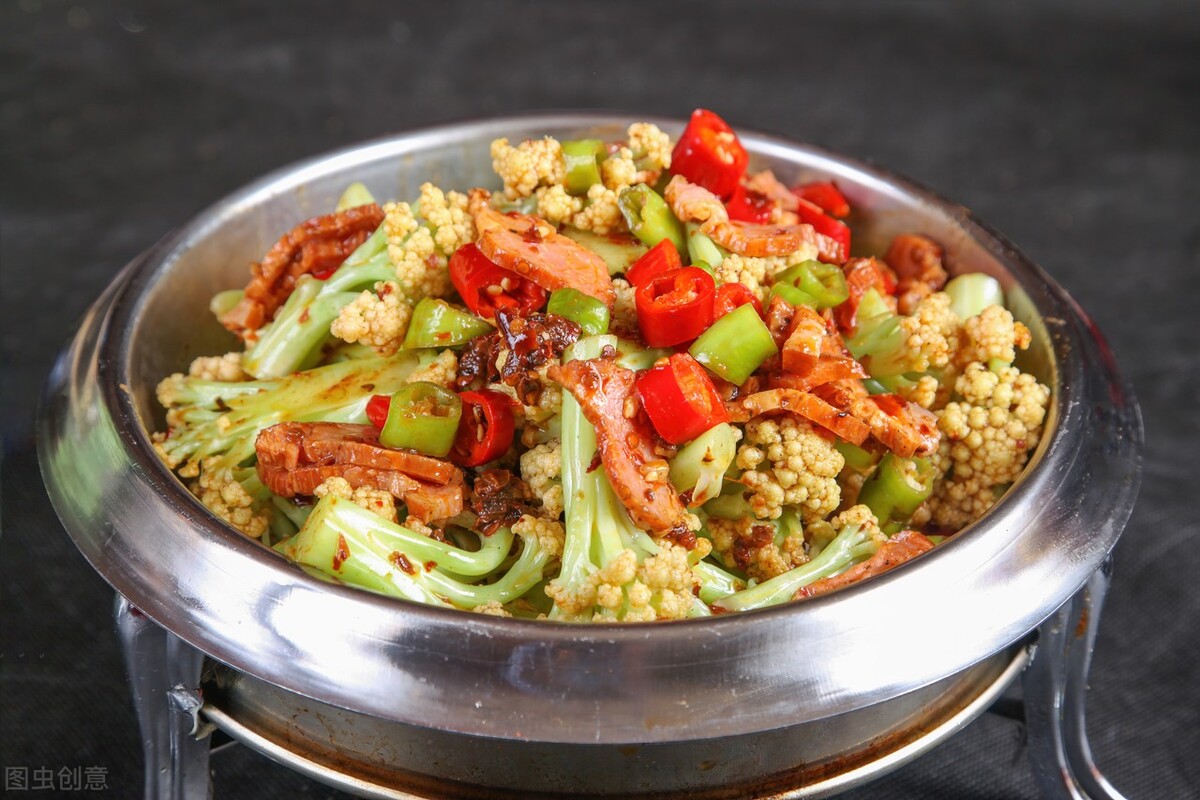 Homemade dry pot daylily is a delicious recipe, the steps are simple