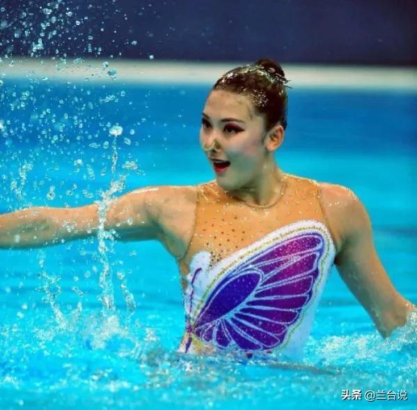 Why do synchronized swimmers wear nose clips, but not for swimming and