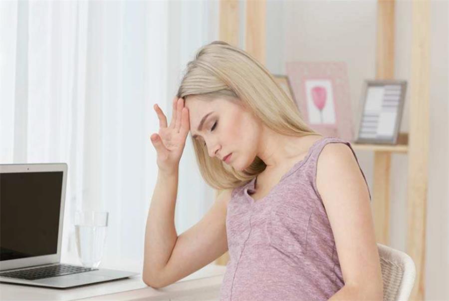 Can I make up during pregnancy?The answer is yes, but the choice of