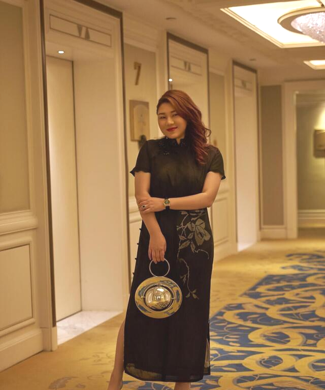 fat women to wear cheongsam?Looking 