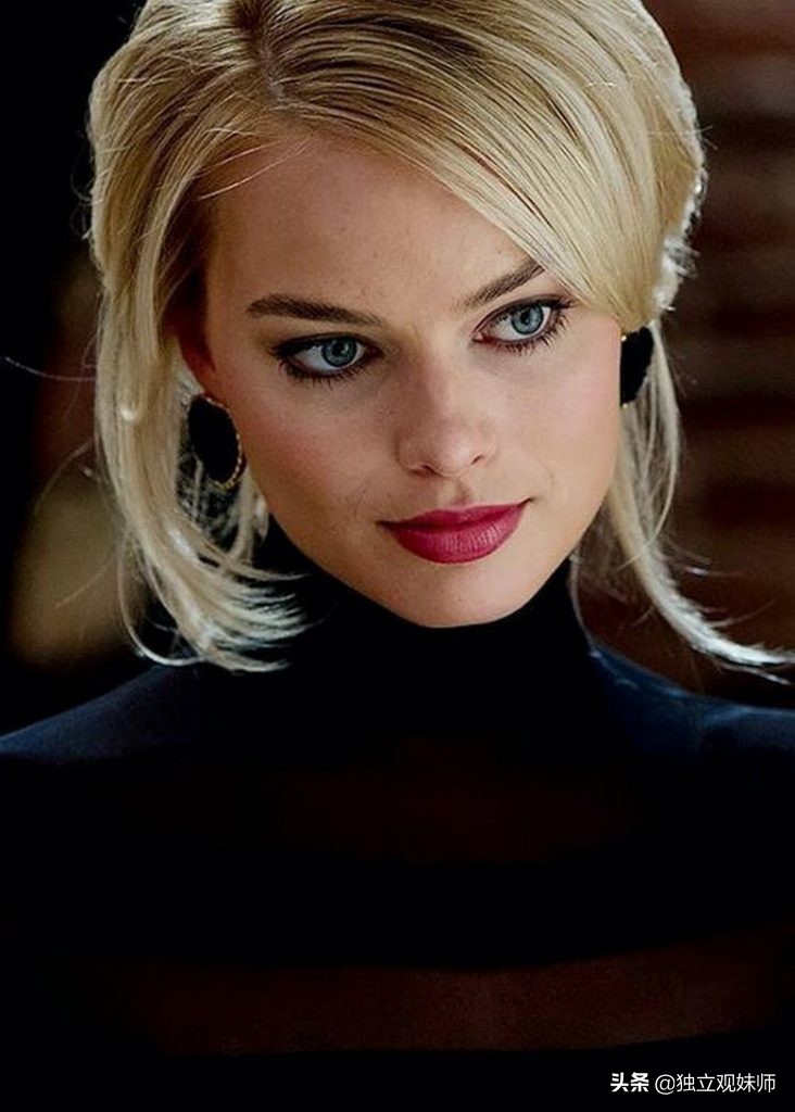 Margot Robbie, and some old photos - iMedia