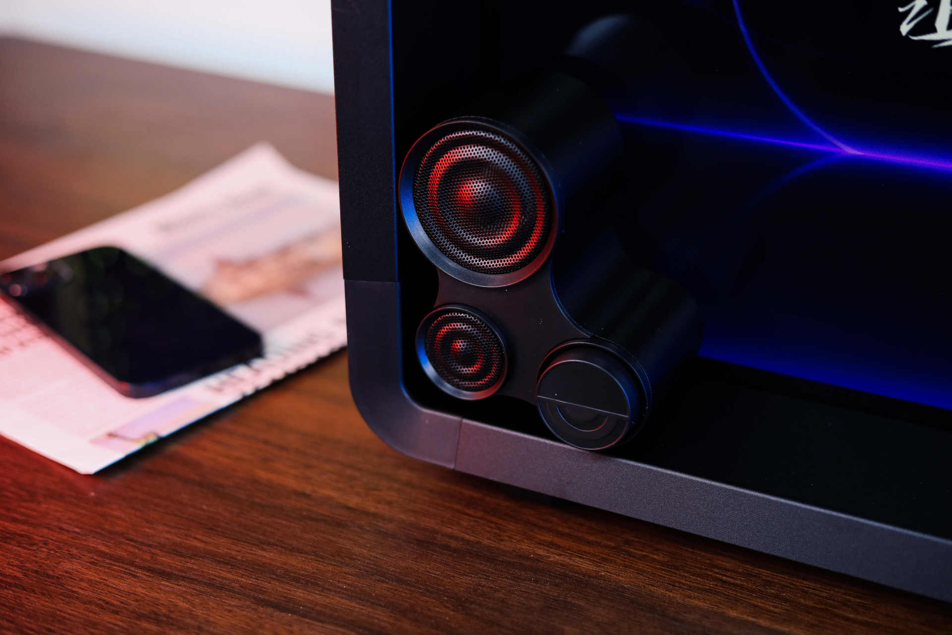 A smart product that can cast lyrics and watch TVLyiew floating lyrics