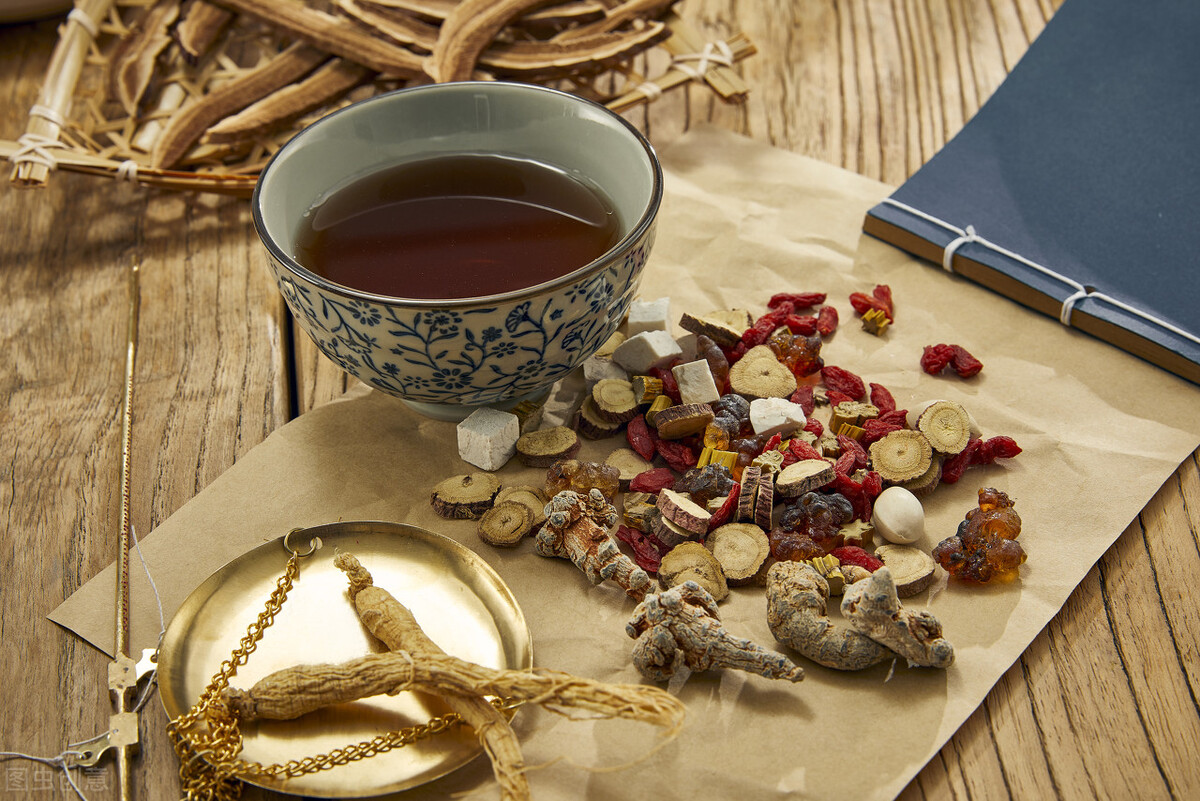 The advantages and disadvantages of western medicine are all