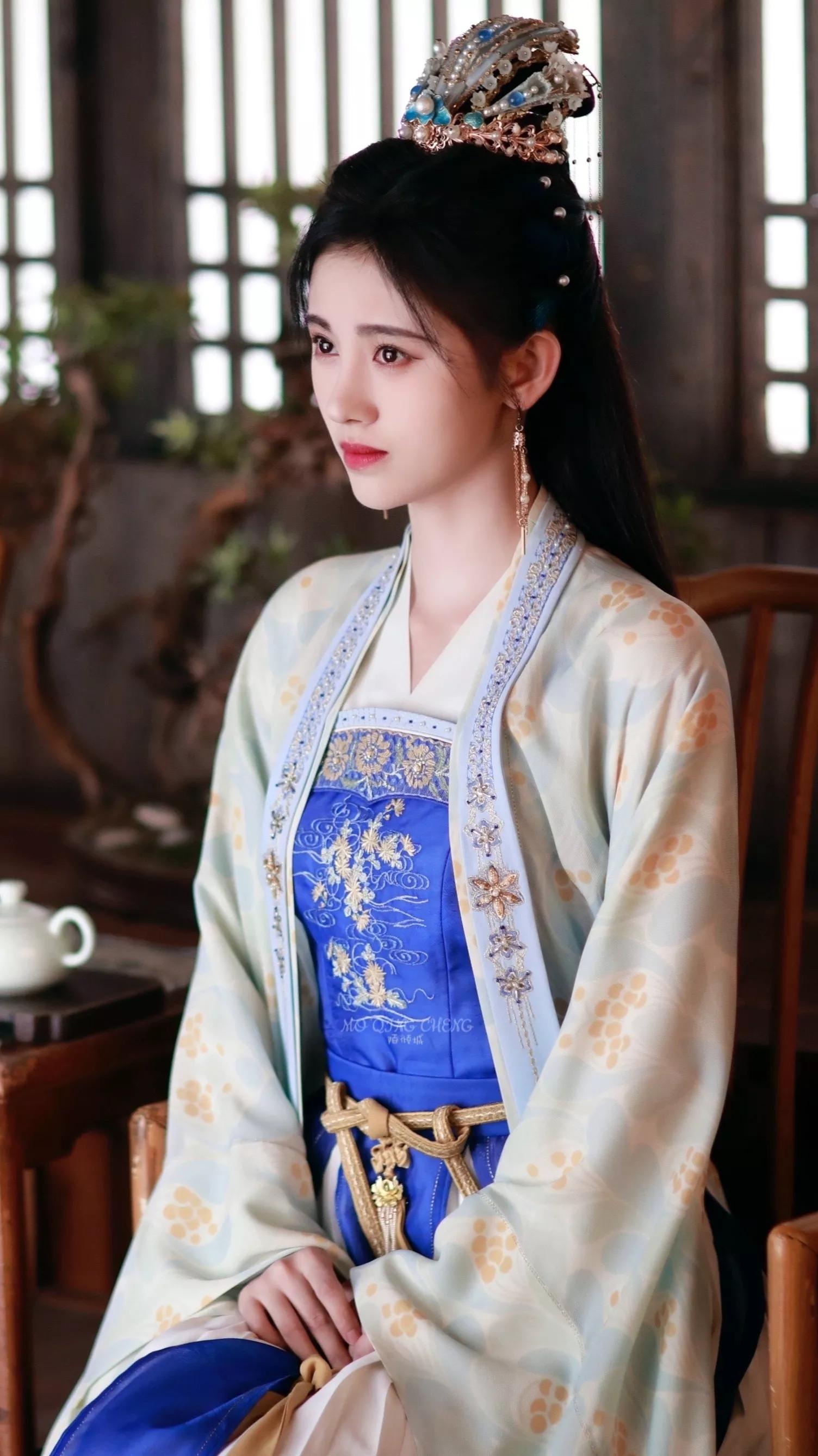 Ju Jingyi Ancient Costume Wallpaper - iMedia