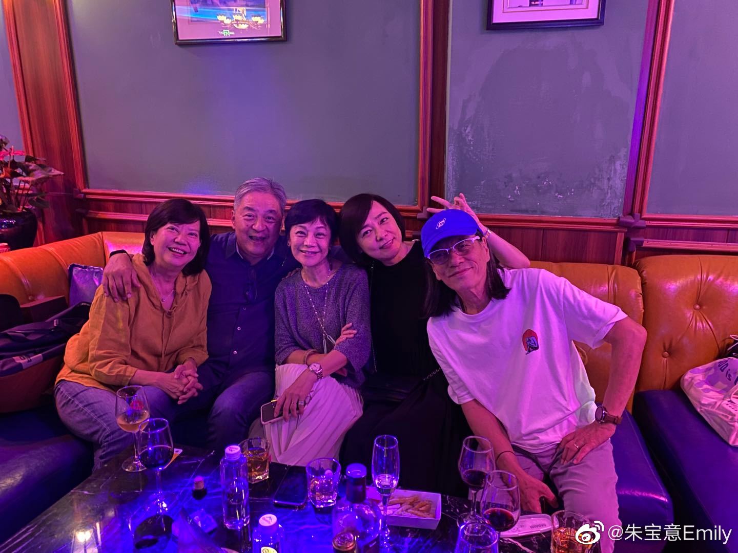 Zhu Baoyi and Zhang Aijia had a dinner together and drank three yuan of ...