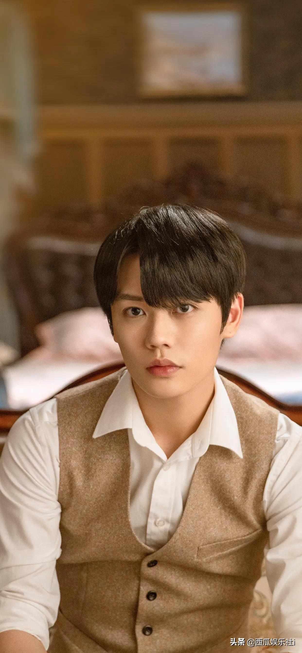 Chen Xingxu and Zhang Jingyi "Love at first sight", a hit drama