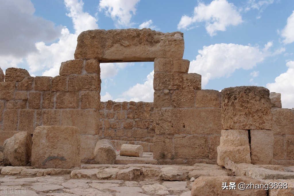 Visit to the ancient city of Samaria in Israel - iMedia