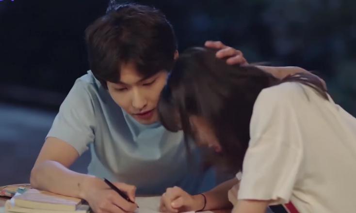 "Upstream" interprets bitter youth secret love: Lu Yiyi likes Xia ...