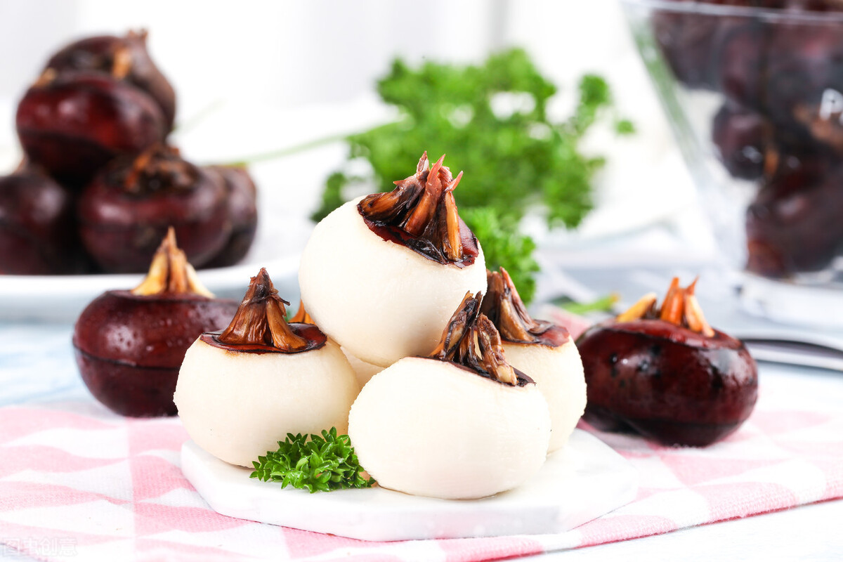 Is it better to eat water chestnuts raw or cooked?Will water chestnuts