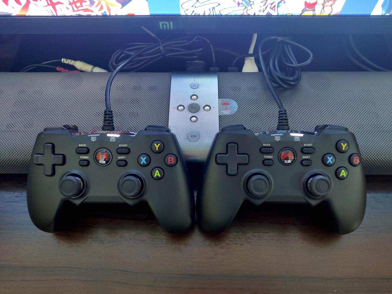 Comparing the old and new generations, the Beitong Bat 4 gamepad has a