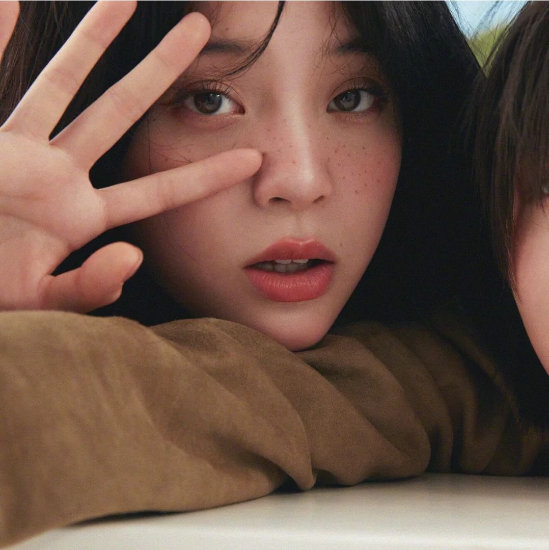 Ouyang Nana × Zhang Zifeng Girlfriends Avatar Mobile Wallpaper - iMedia