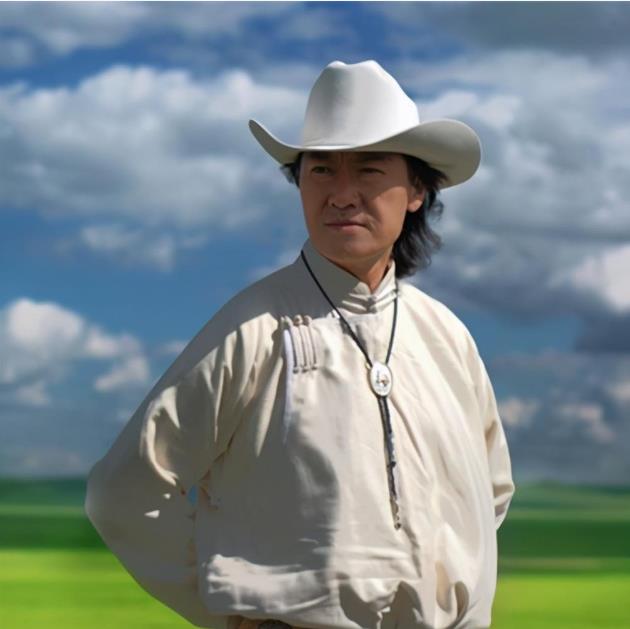 What's the status quo of the three "Auspicious Three Treasures" family