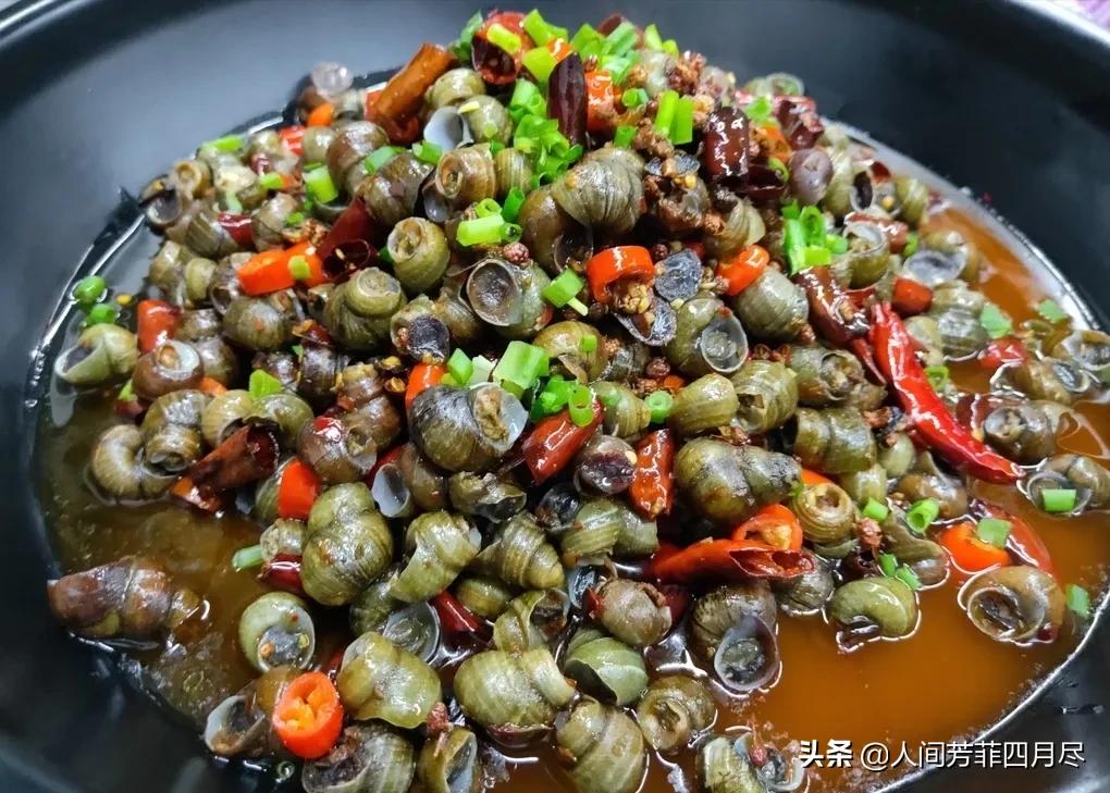 Can the tail of the escargot be eaten?Why does it feel like "sand