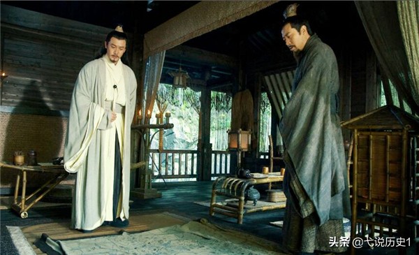 Before Liu Bei was dying, he did not forget to warn everyone: Zilong ...