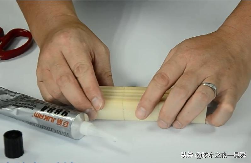 How to use silicone glue to bond silica gel to silica gel iMedia