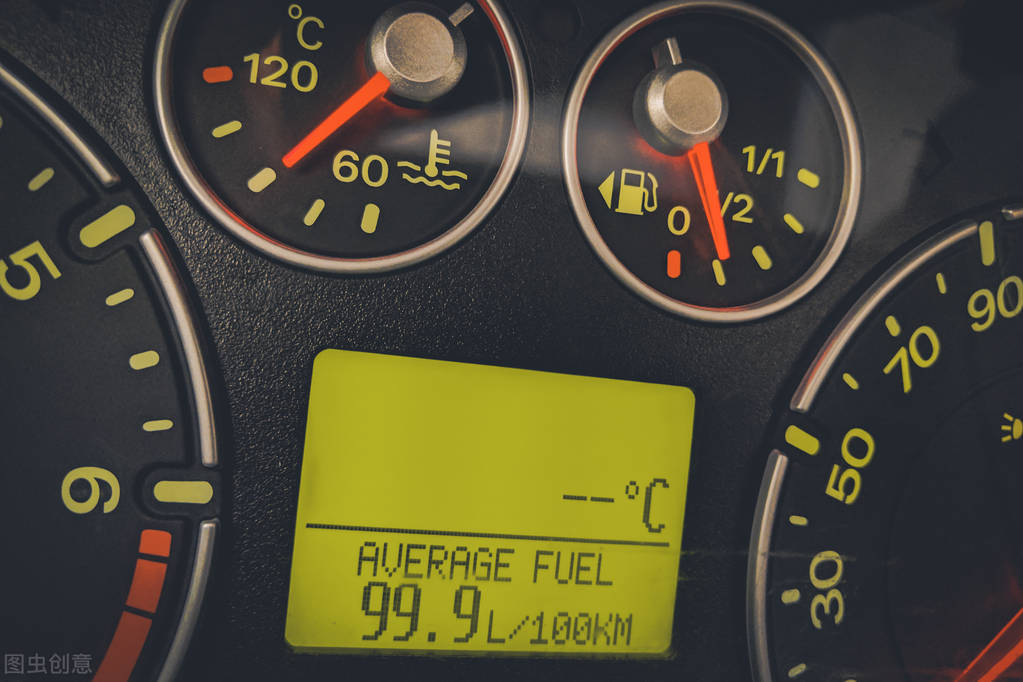How much fuel consumption is a car's fuel consumption per 100