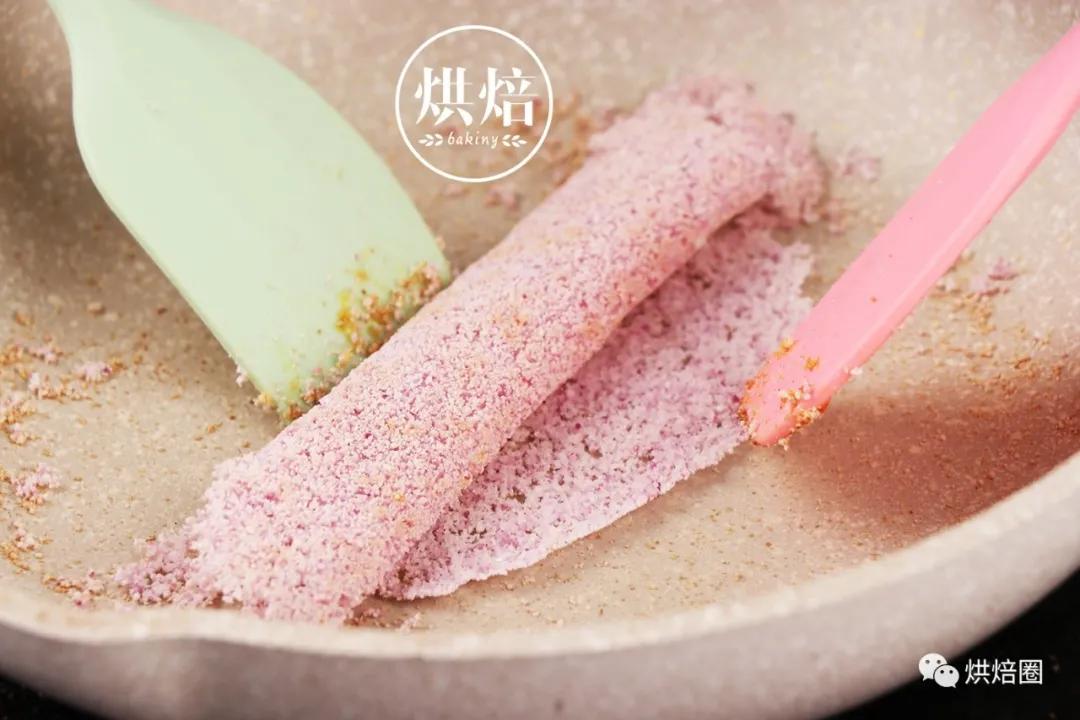 The glutinous rice jam roll is fried in two minutes, and the rice is