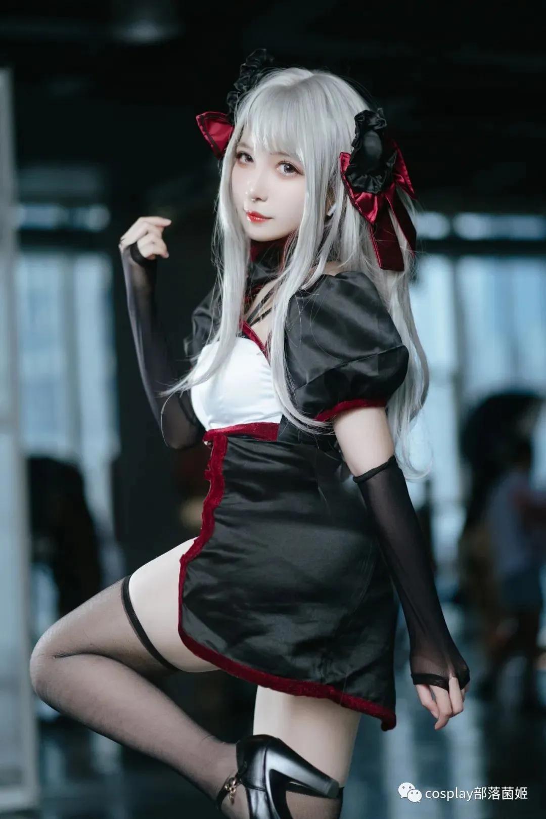 cos: Azur Lane U410 winter plum Yingchun cheongsam cos feature film ...