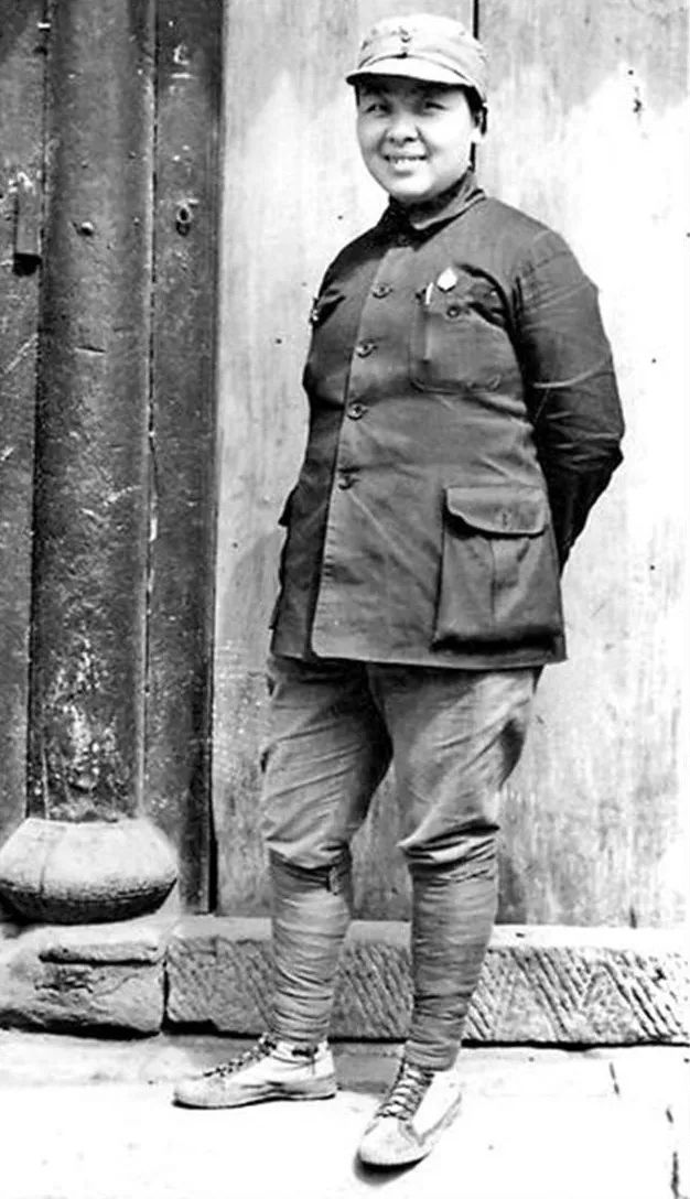 她是伟人最欣赏的女性之一 却脚踏两只船 监狱中和嫌犯生子 资讯咖