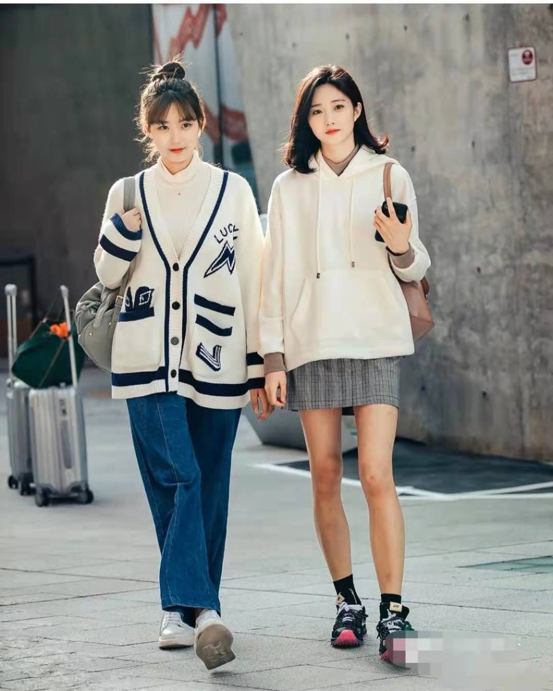 Student Look How do college students look good in autumn - iMedia
