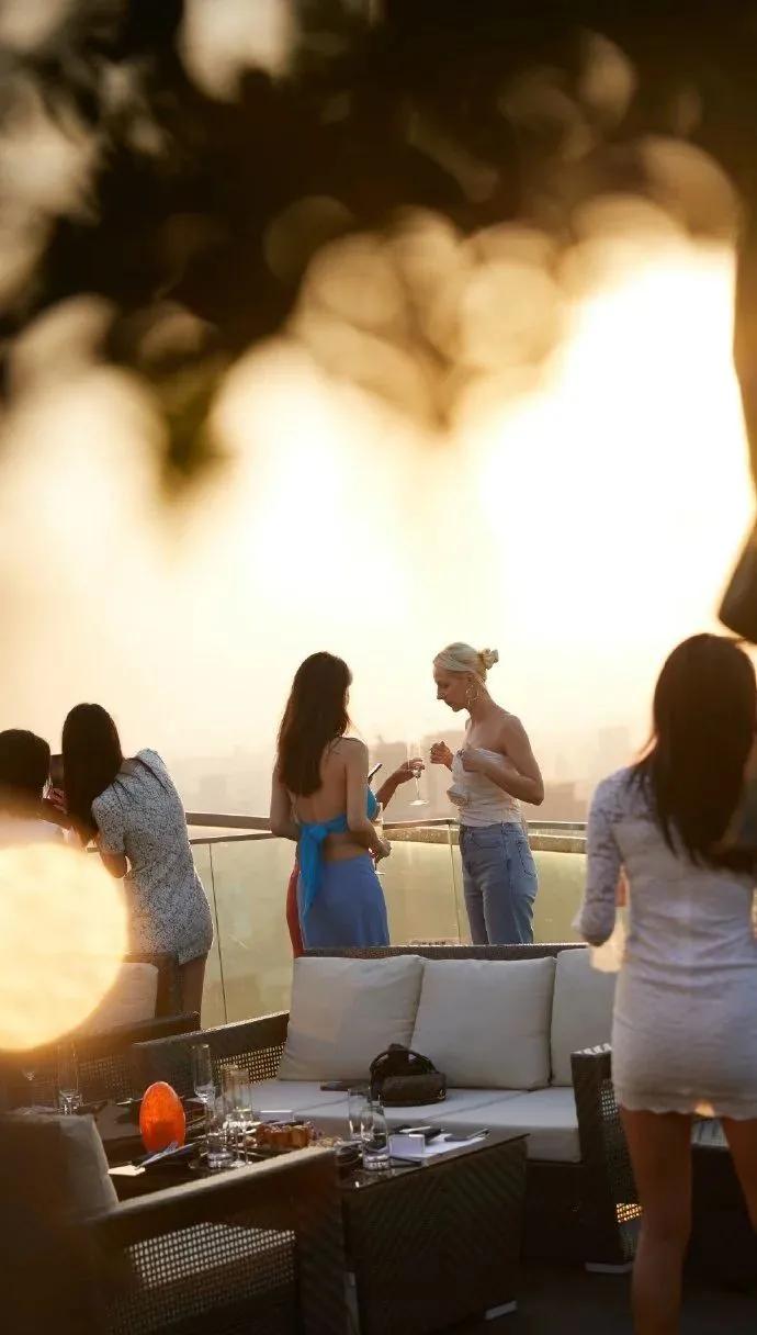 In 2021, I have stayed in the C list of the best view hotel, so