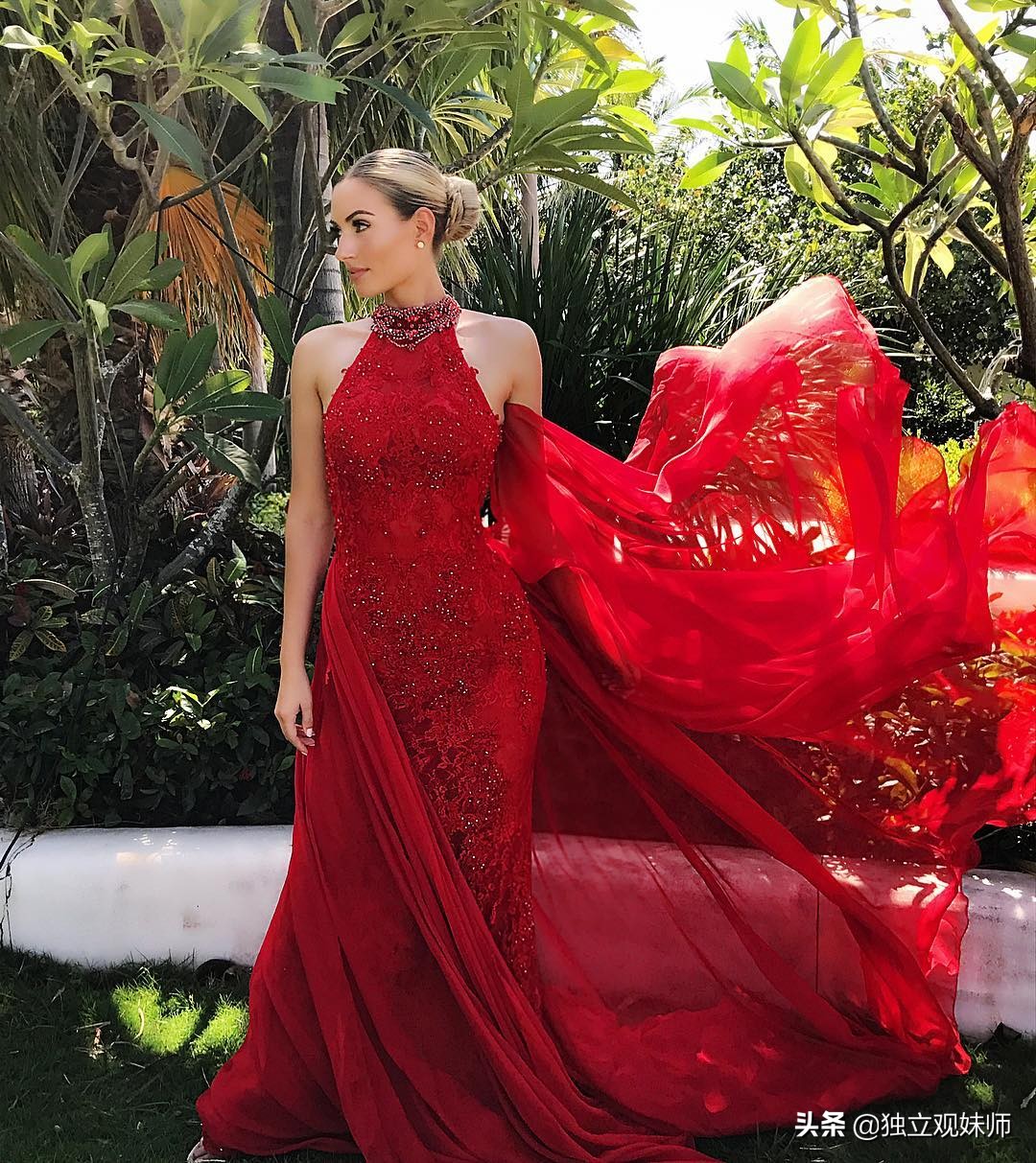 Universal Beauty Clarissa Bowers (Clarissa Bowers) iMedia