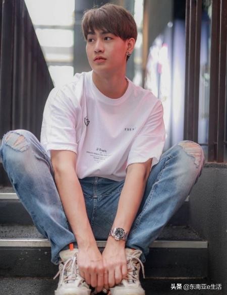 More Than 20 Knives Were Stabbed In The Chest And Body Thai Actor Toy Toy Killed His Girlfriend Inews