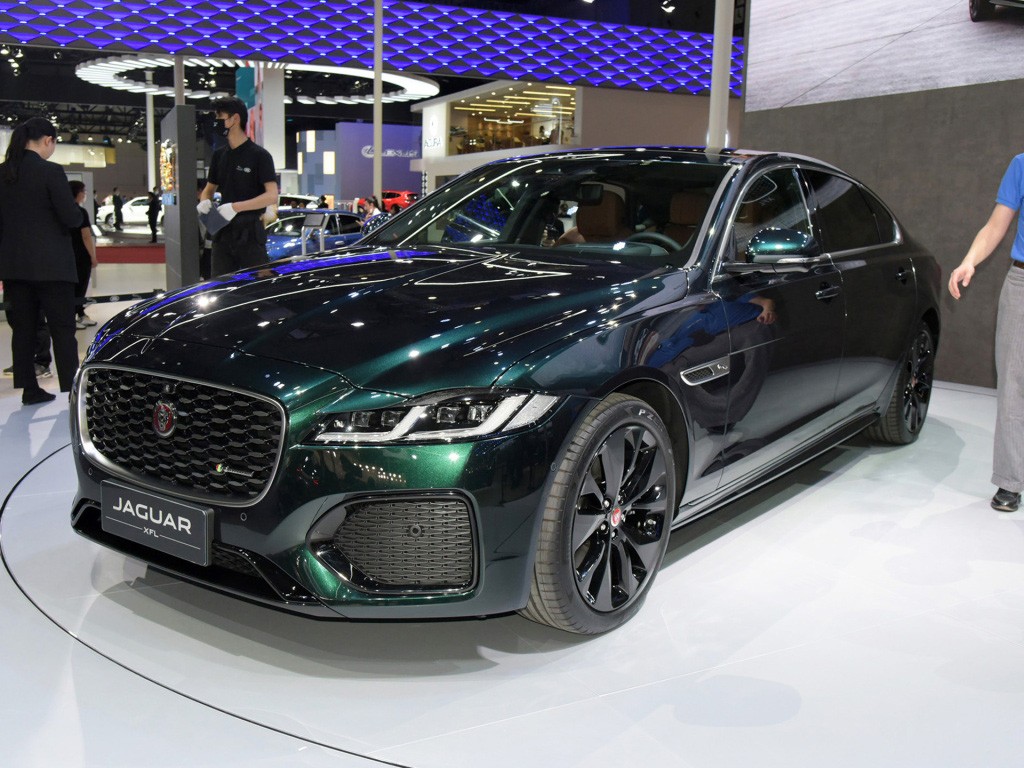 car body design jaguar unveils the sedan
